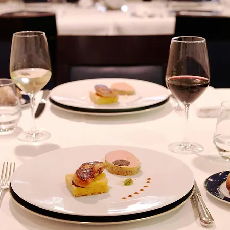 Sheraton Paris Charles De Gaulle Airport 4*