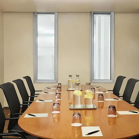 Sheraton Paris Charles De Gaulle Airport 4*